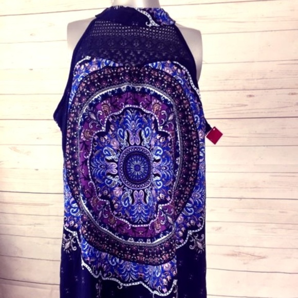 Xhilaration Dresses & Skirts - Xhilaration XL Mandala Print Crochet Shift Dress